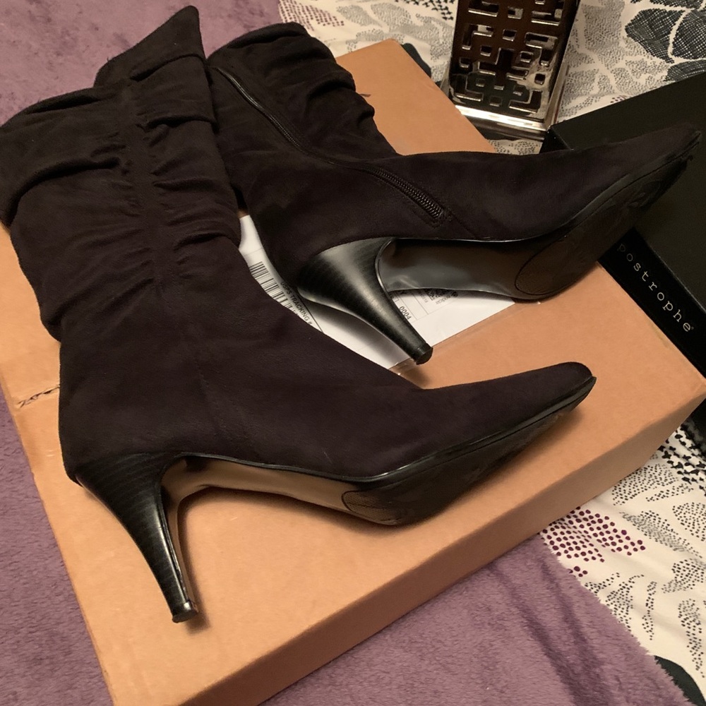 Apostrophe Tall knee high boots